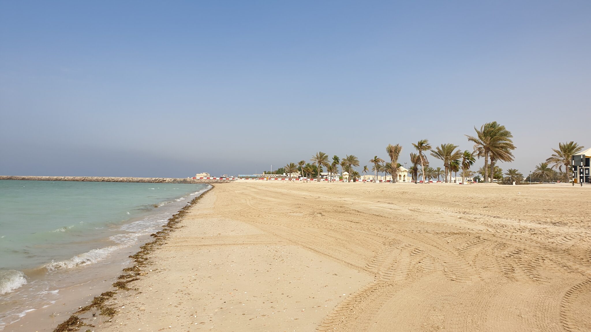 Mirfa Beach - Abu Dhabi - Experience Abu Dhabi