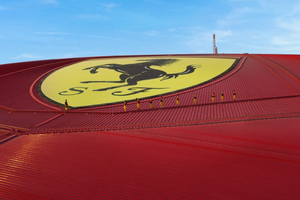 This image has an empty alt attribute; its file name is Ferrariworld-Roof-Walk-Experiene-Abu-Dhabi-1024x683.jpeg